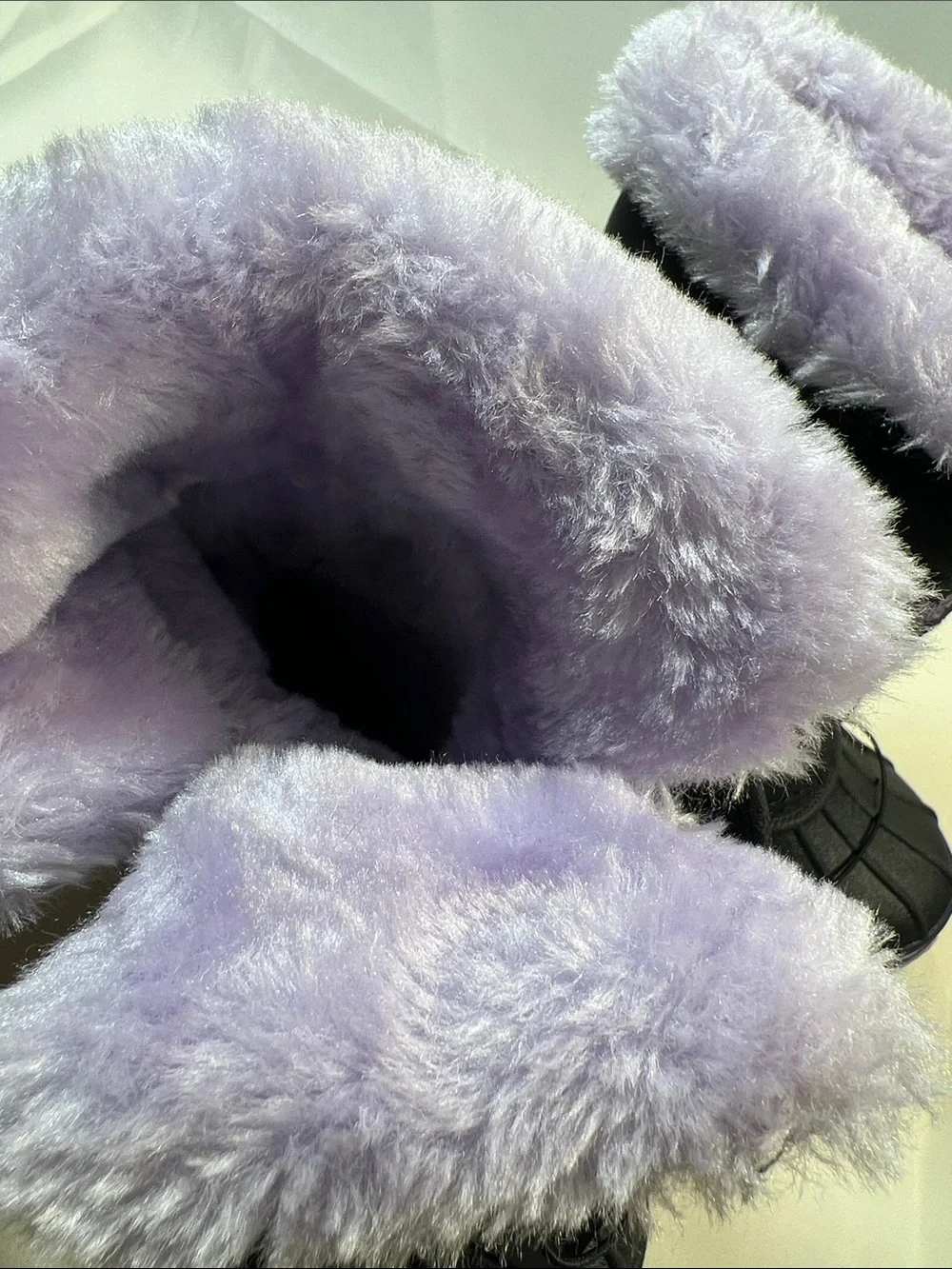 Kids Black & Lilac Snow Boots with Heart Accents